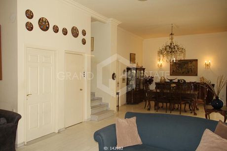 Μεζονέτα 280 τ.μ. για πώληση