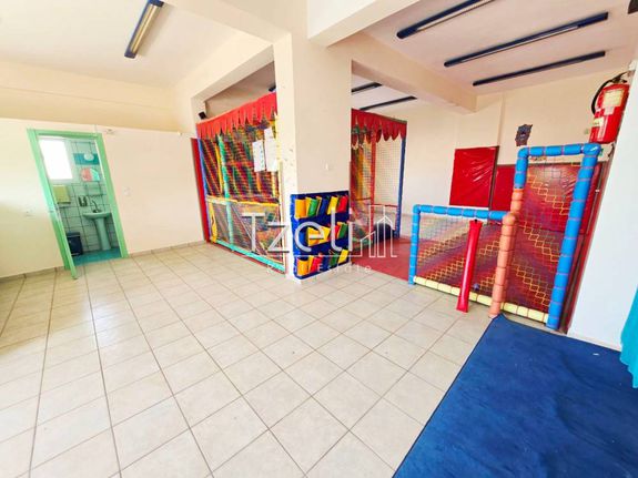 Store 176 sqm for rent, Achaia, Patra
