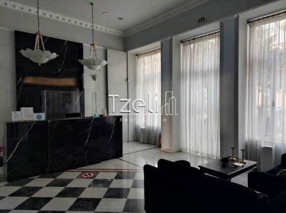 Business bulding 1.300 sqm for rent, Achaia, Patra