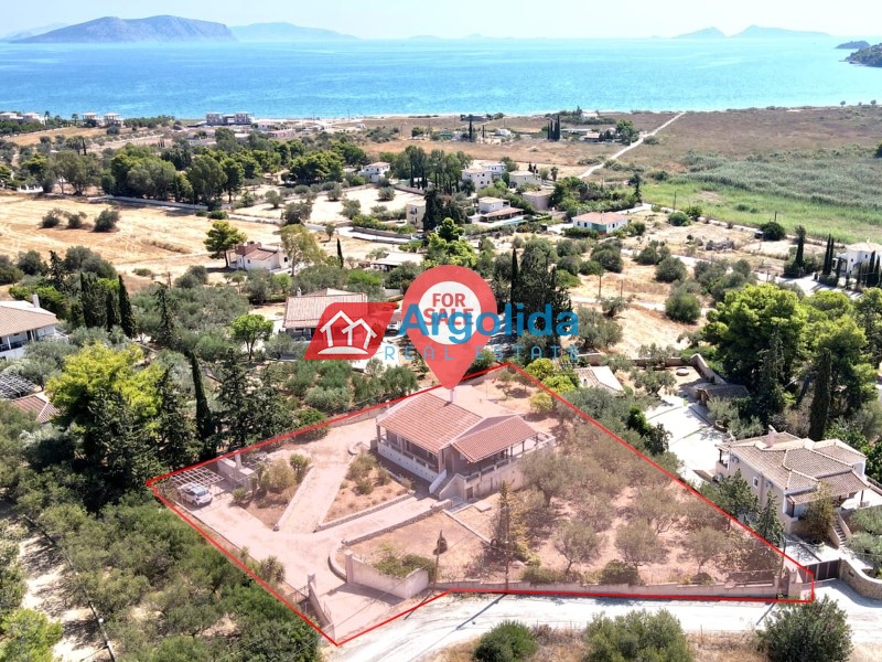 Μονοκατοικία 80 τ.μ. προς πώληση, Πετροθάλασσα