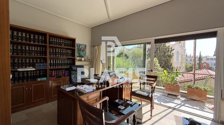 Διαμέρισμα 91τ.μ. για ενοικίαση-Εξάρχεια - νεάπολη