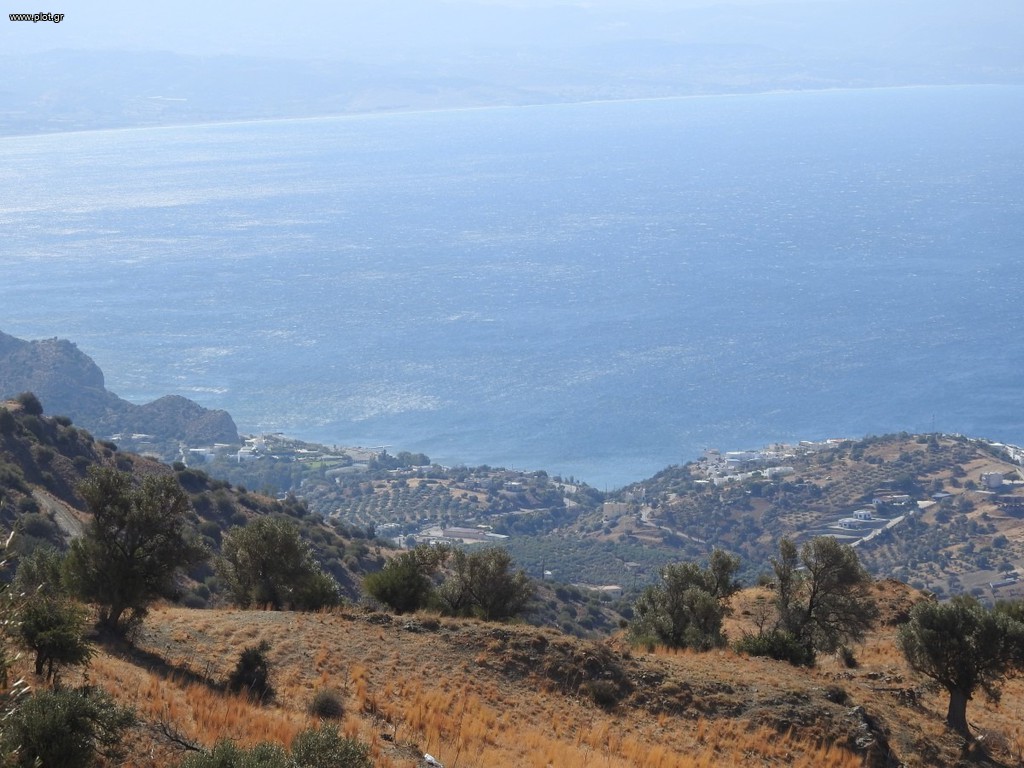 Οικόπεδο 1.753 τ.μ. πρός πώληση, Ν. Ρεθύμνου, Λάμπη