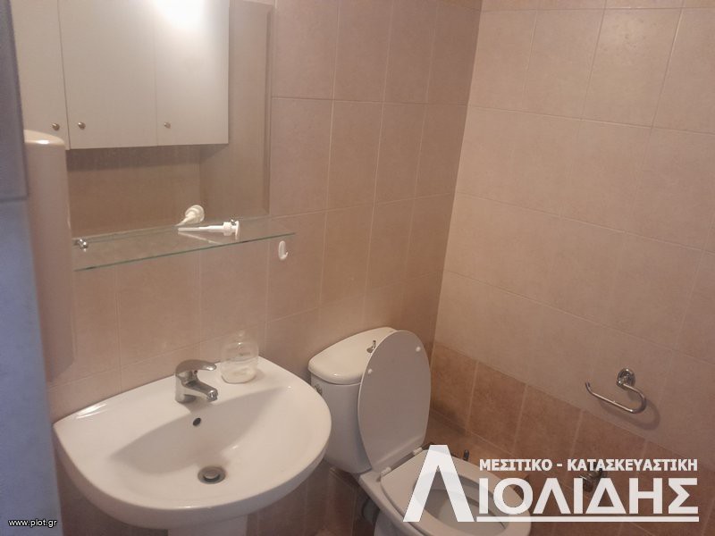 Γραφείο 60 τ.μ. πρός ενοικίαση, Θεσσαλονίκη - Κέντρο, Σταθμός Οσε