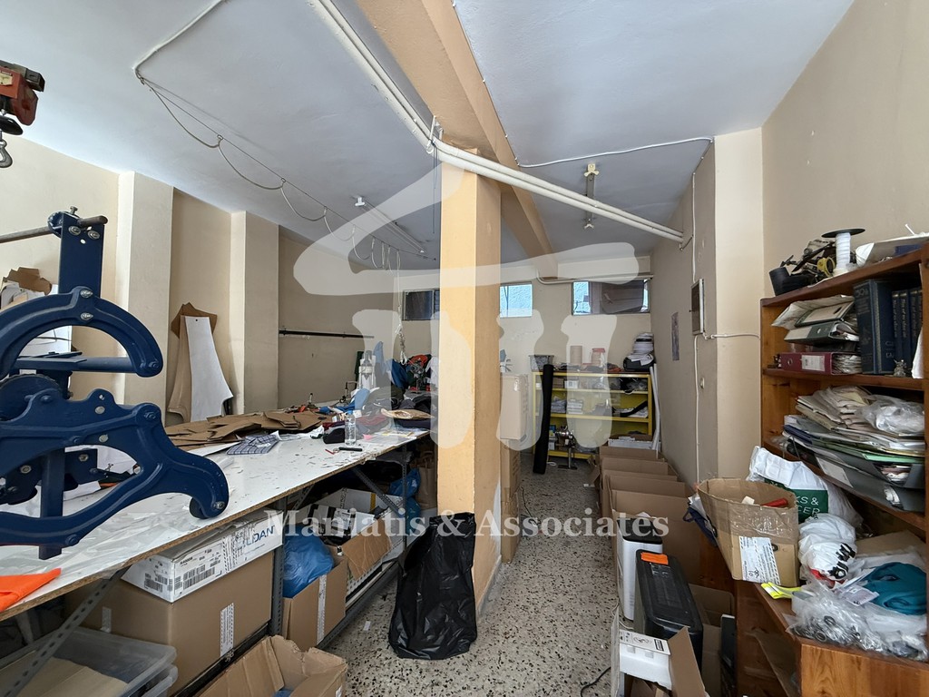 Κατάστημα 70 τ.μ. προς πώληση, Χατζηκυριάκειο