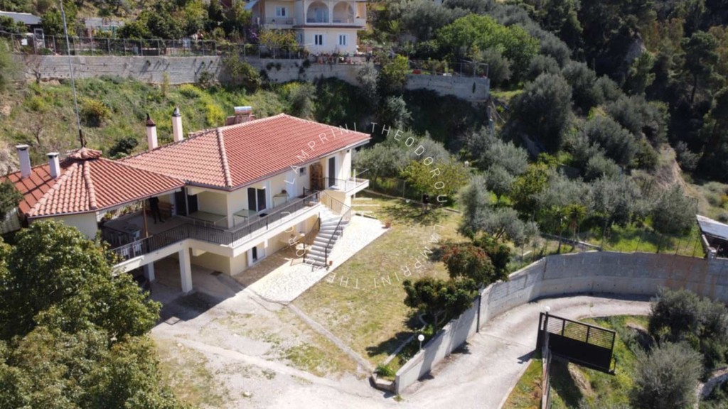 Μονοκατοικία 170 τ.μ. πρός πώληση, Κορινθία, Ξυλόκαστρο