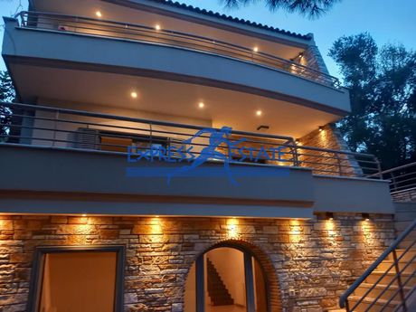 Detached home 295sqm for sale-Nea Makri