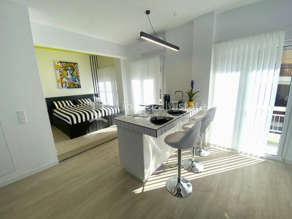 Apartment 40 sqm for rent, Athens - Center, Koukaki - Makrigianni