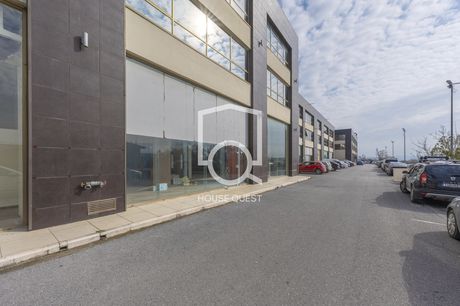 Store 264sqm for sale-Pylea