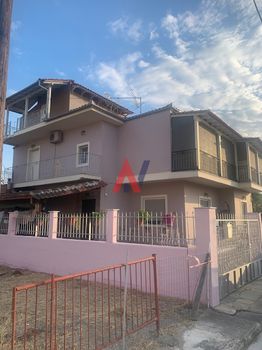 Apartment complex 205sqm for sale-Larisa » Charavgi