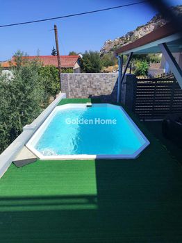 Detached home 272 sqm for sale