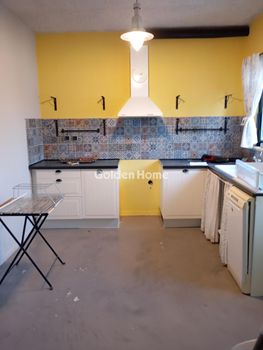 Office 100 sqm for rent