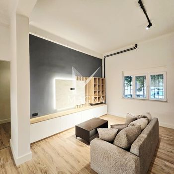 Διαμέρισμα 98τ.μ. για πώληση-Πειραιάς - κέντρο