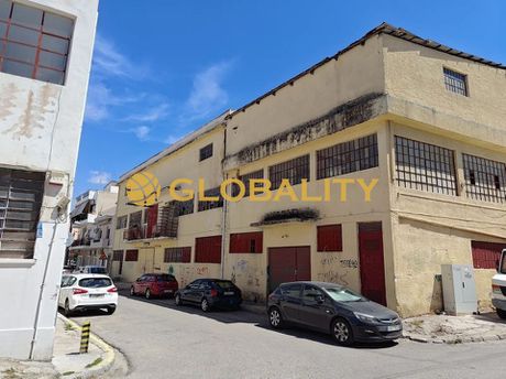 Warehouse 2.850sqm for rent-Kaminia