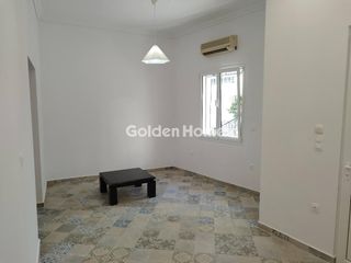 Διαμέρισμα 75 τ.μ. για πώληση, Πειραιάς, Αγία Σοφία-thumb-3