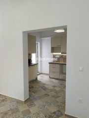 Διαμέρισμα 75 τ.μ. για πώληση, Πειραιάς, Αγία Σοφία-thumb-1