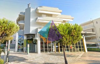 Κατάστημα 320 τ.μ. πρός ενοικίαση, Αθήνα - Νότια Προάστια, Άλιμος-thumb-2