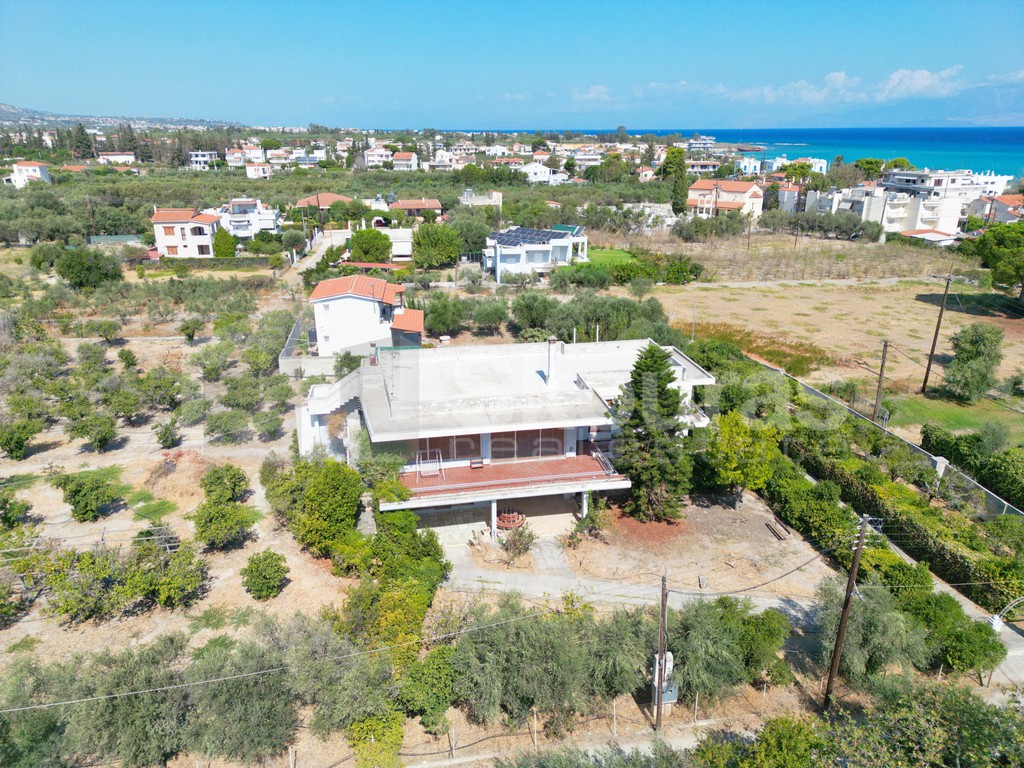 Μονοκατοικία 373 τ.μ. προς πώληση, Νεράντζα