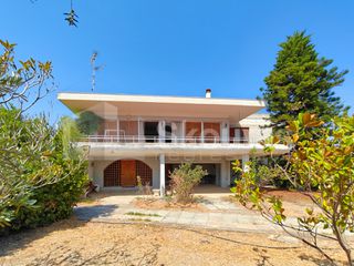 Μονοκατοικία 373 τ.μ. για πώληση