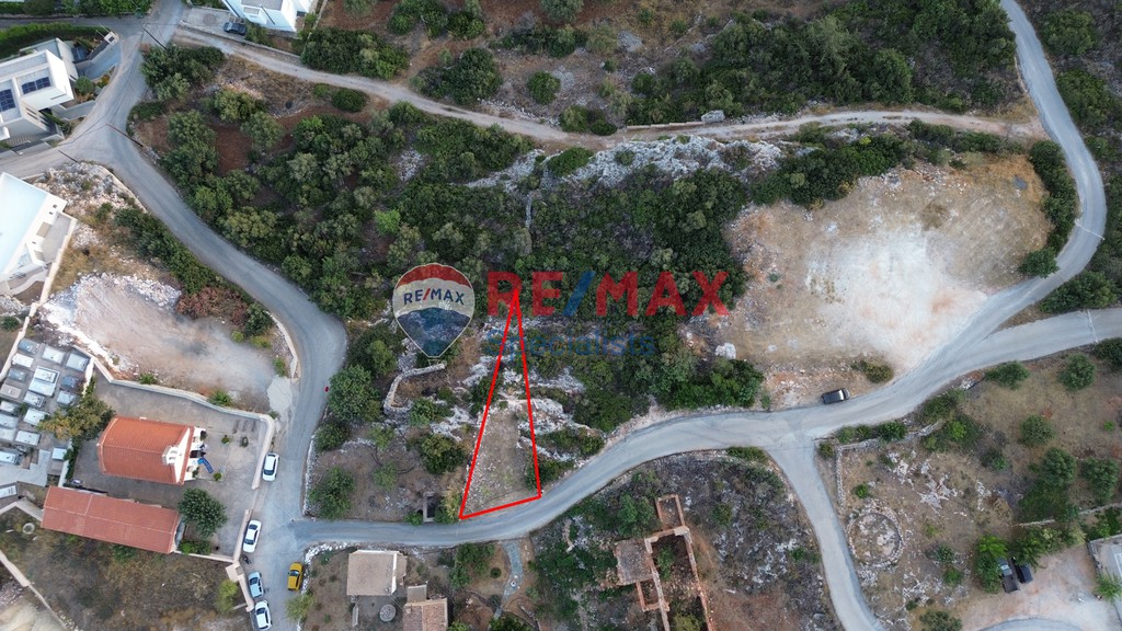 Οικόπεδο 190 τ.μ. προς πώληση, Πιθάρι