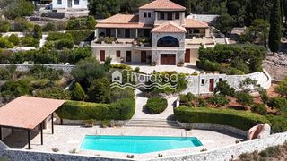Βίλλα 350 τ.μ. για πώληση
