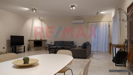 Μεζονέτα 200τ.μ. για ενοικίαση-Άγιος στέφανος