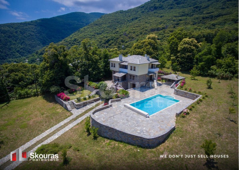 Βίλλα 350 τ.μ. πρός πώληση, Μαγνησία, Μούρεσι