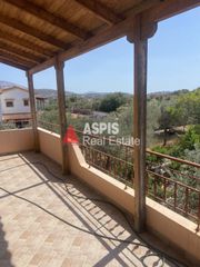 Συγκρότημα διαμερισμάτων 450 τ.μ. για πώληση