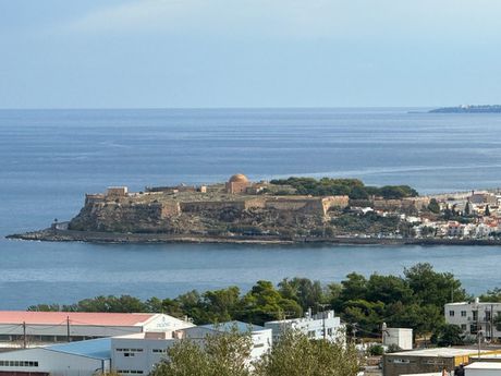Οικόπεδο 1.369τ.μ. για πώληση-Νικηφόρος φωκάς