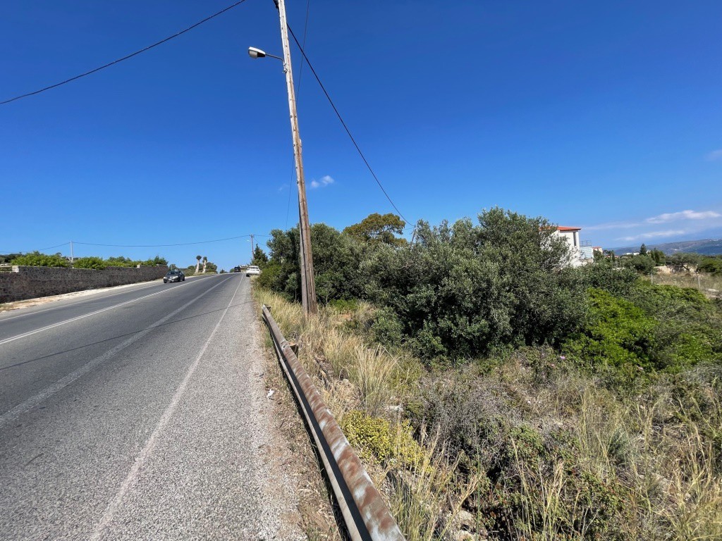 Αγροτεμάχια 2.544 τ.μ. προς πώληση, Αρώνι