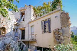 Μονοκατοικία 700 τ.μ. για πώληση