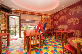 Store 54 sqm for sale