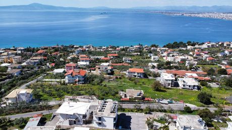 Apartment complex 200 sqm for sale