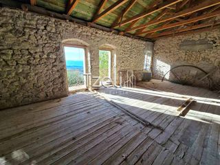 Μονοκατοικία 190 τ.μ. για πώληση