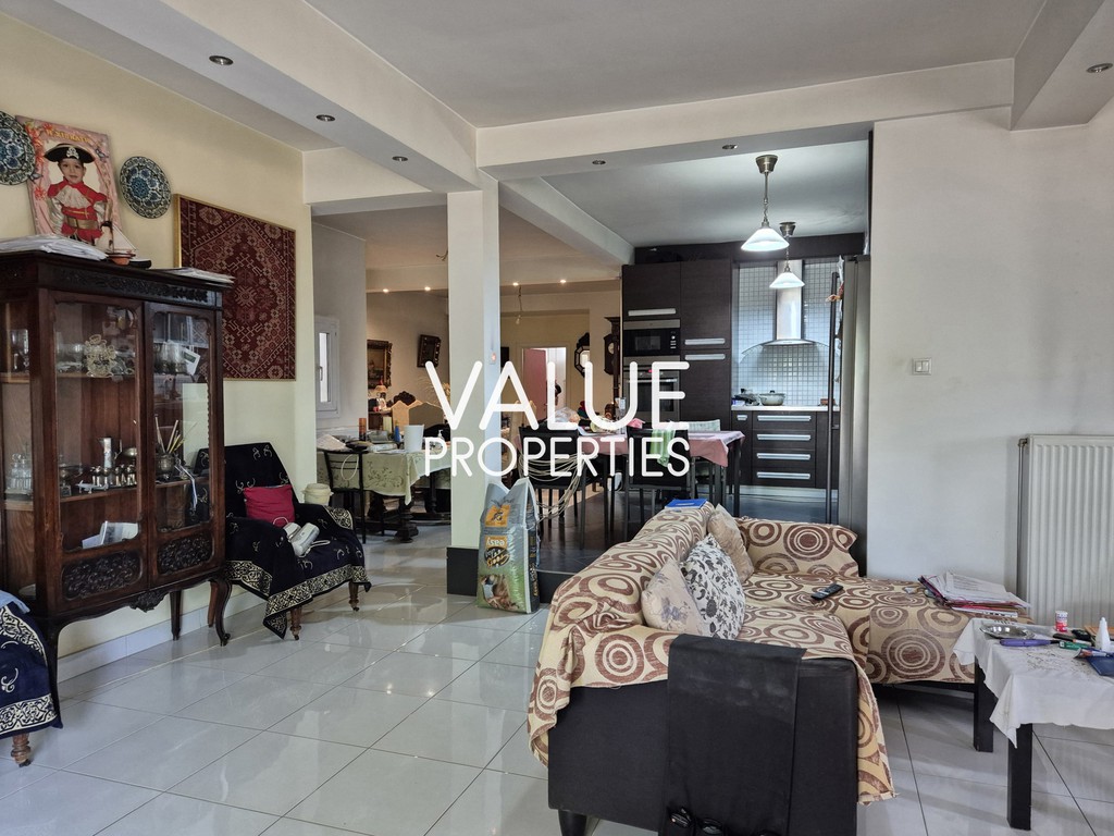 Business bulding 356 sqm for rent, Artemida (Loutsa)