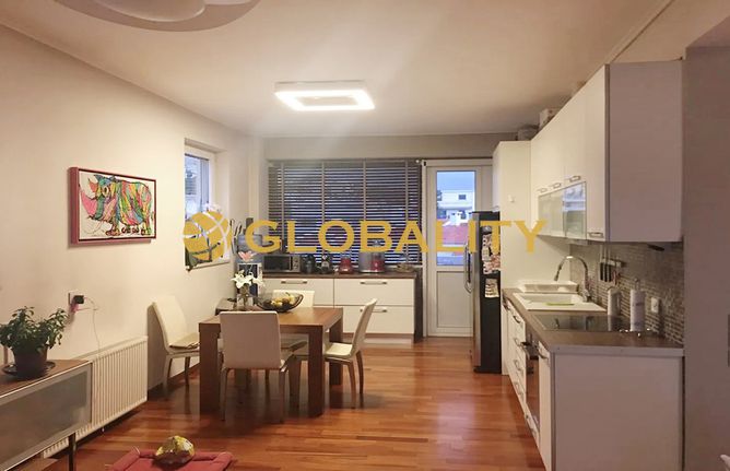 Apartment 100 sqm for sale, Athens - North, Nea Erithraia