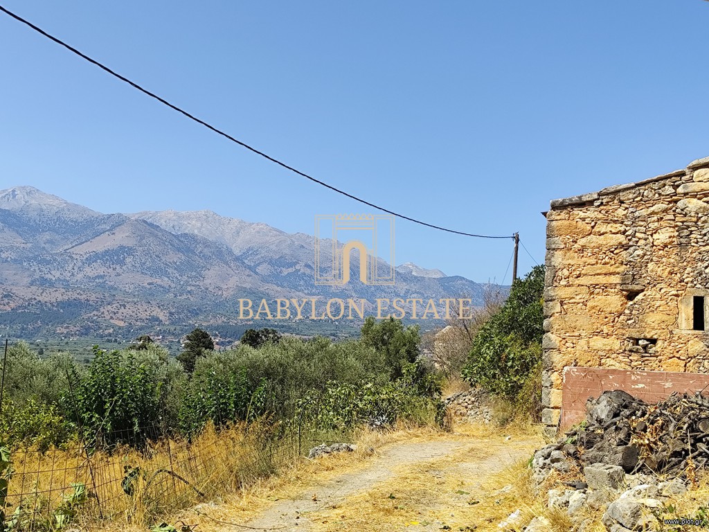 Συγκρότημα διαμερισμάτων 165 τ.μ. προς πώληση, Κάινα