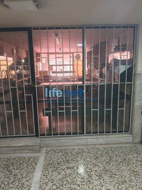 Κατάστημα 17 τ.μ. προς πώληση, Πολυτεχνείο
