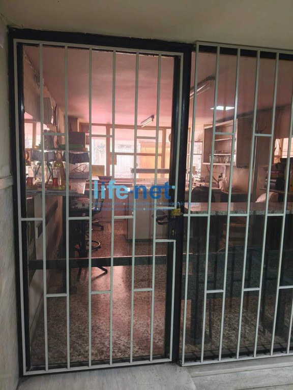 Κατάστημα 17 τ.μ. προς πώληση, Πολυτεχνείο