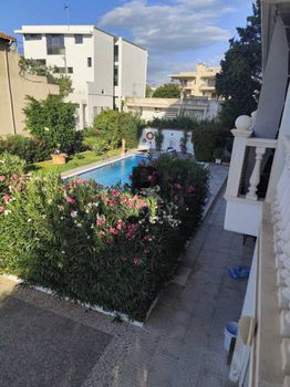 Διαμέρισμα 98τ.μ. για ενοικίαση-Βούλα » Καλυμνιώτικα