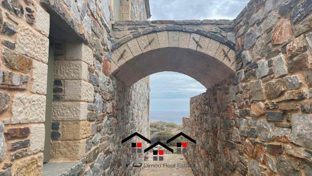 Μονοκατοικία 350 τ.μ. προς πώληση, Μεσοχώρια
