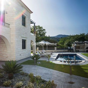 Business bulding 160sqm for sale-Vamos » Almirida