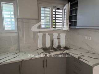 Διαμέρισμα 70 τ.μ. για πώληση, Πειραιάς, Καστέλλα-thumb-1