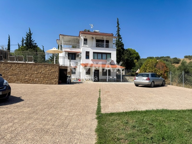 Βίλλα 180 τ.μ. προς πώληση, Παραλία Νικήτης