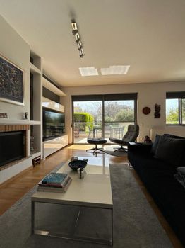 Maisonette 200sqm for sale-Marousi