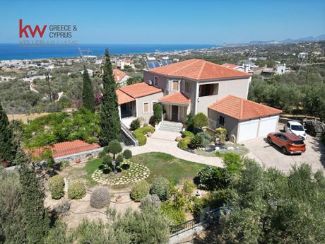 Μονοκατοικία 424,45τ.μ. για πώληση-Ρέθυμνο