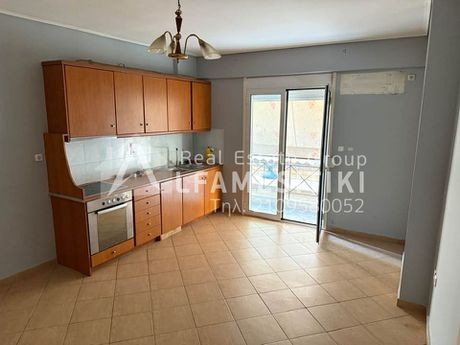 Διαμέρισμα 58τ.μ. για πώληση-Κολωνός - κολοκυνθούς