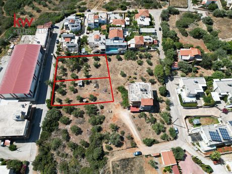 Land plot 750sqm for sale-Akrotiri
