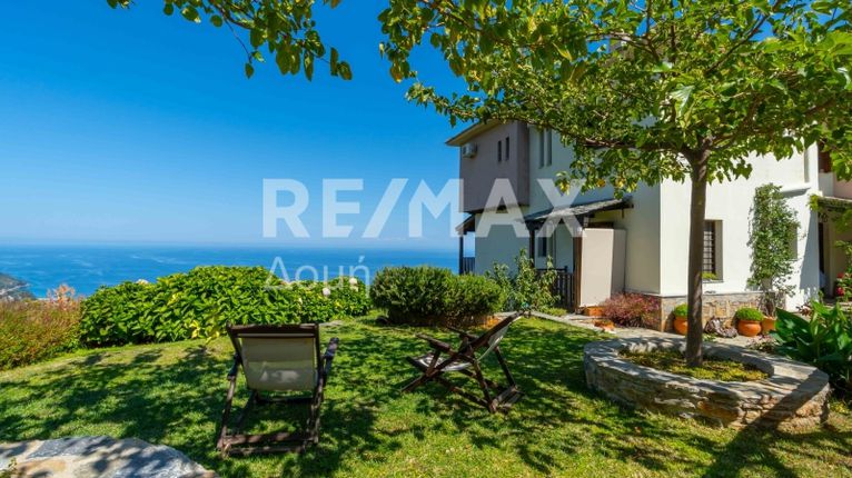 Hotel 400 sqm for sale, Magnesia, Mouresi