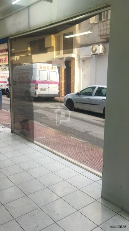 Κατάστημα 125 τ.μ. πρός ενοικίαση, Πειραιάς - Προάστια, Κορυδαλλός