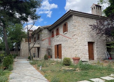 Villa 787sqm for sale-Kifisia » Kato Kifisia